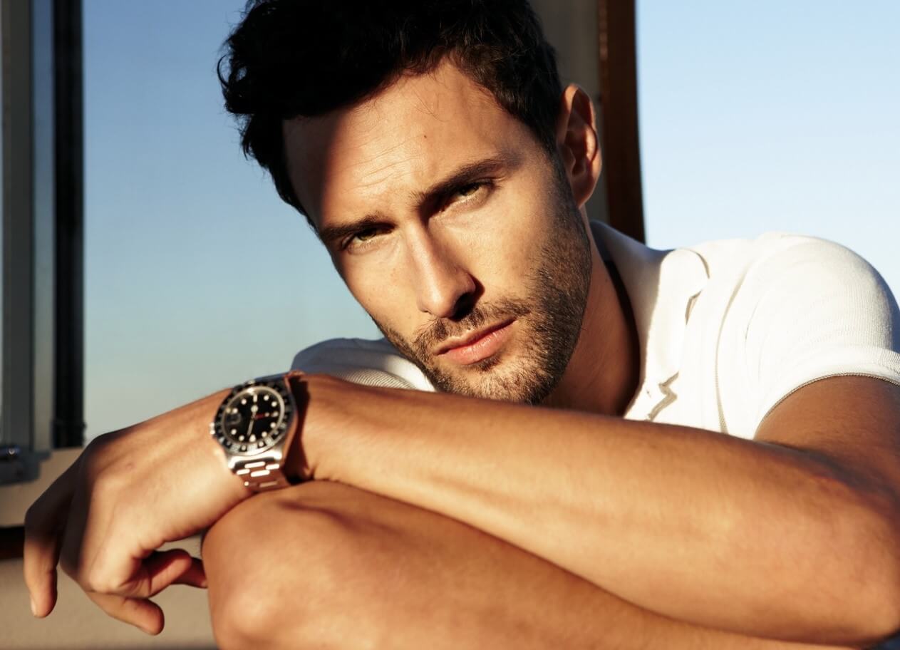 Noah Mills - Top 10 Most Handsome Boys in the World