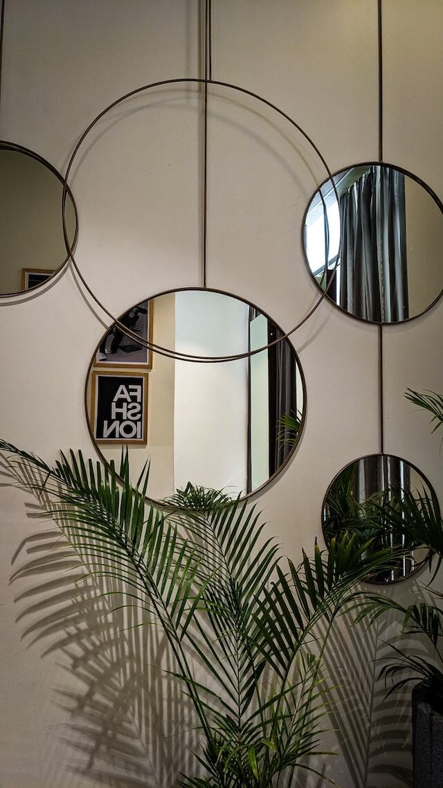 Customizing Mirrors for Your New Home